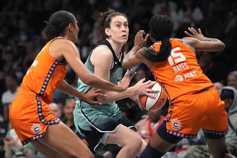 李子说篮球：05/20明日NBA+WNBA赛事分析3场（ 数据版）